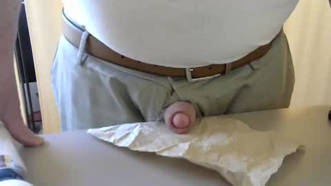 Snapshot of testechat chatting on February 11, 2026, 10:26 pm Test the Chat online show from February 11, 2026, 10:26 pm