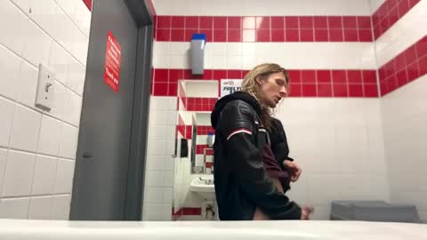 texascockstar online show from December 13, 2024, 12:50 pm