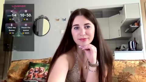 Teylor online show from September 17, 2025, 12:07 pm