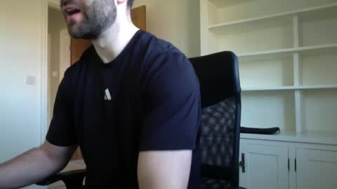 Snapshot of tfm19901992 chatting on March 4, 2025, 12:22 pm Todd online show from March 4, 2025, 12:22 pm