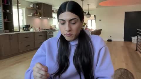 babygirlmami online show from January 16, 2026, 6:45 pm