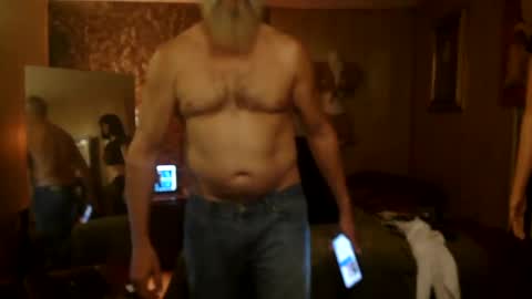 Snapshot of tha_commander69 chatting on December 13, 2024, 5:10 pm tha Commander69 online show from December 13, 2024, 5:10 pm