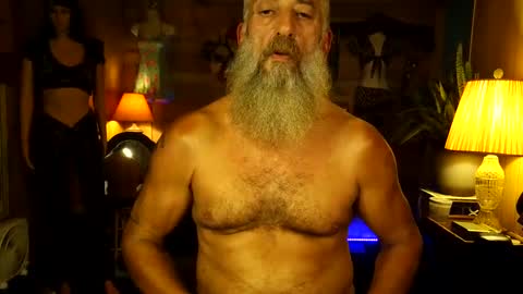 Snapshot of tha_commander69 chatting on September 29, 2025, 8:35 pm tha Commander69 online show from September 29, 2025, 8:35 pm