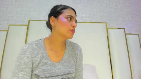 Snapshot of thalia888_ chatting on November 9, 2025, 6:39 pm thalia888_ online show from November 9, 2025, 6:39 pm