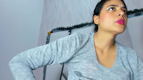 Snapshot of thalia888_ chatting on December 14, 2025, 7:07 pm thalia888_ online show from December 14, 2025, 7:07 pm