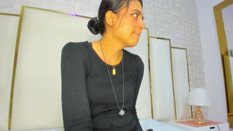 Snapshot of thalia888_ chatting on January 10, 2026, 7:04 pm thalia888_ online show from January 10, 2026, 7:04 pm