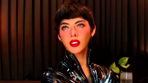 Thalia Saint online show from February 1, 2025, 8:08 am