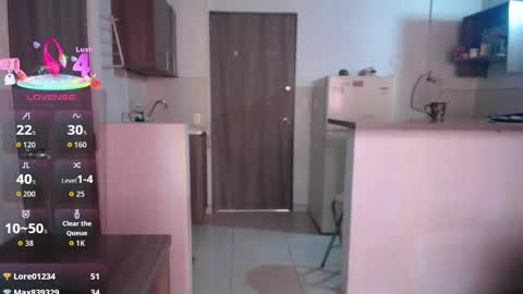 thaliana online show from November 15, 2025, 2:35 pm