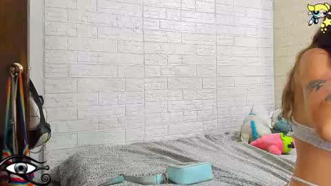 Thalia   online show from September 13, 2025, 9:14 pm