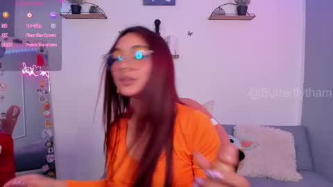 thamara_cooper_ online show from March 12, 2025, 9:44 am