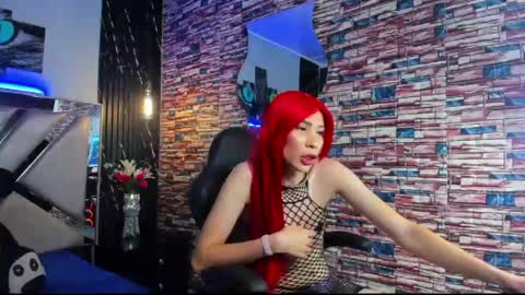 thamara_roberts online show from May 4, 2026, 7:43 pm