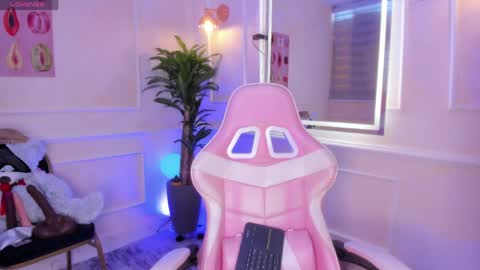 Snapshot of thamaragen_ chatting on April 20, 2026, 9:05 pm tamara gen online show from April 20, 2026, 9:05 pm