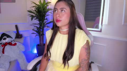 Snapshot of thamaragen_ chatting on May 3, 2026, 12:16 am tamara gen online show from May 3, 2026, 12:16 am