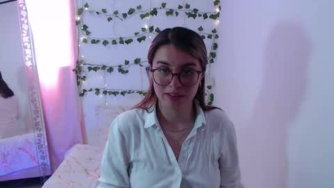   online show from October 2, 2025, 6:37 pm