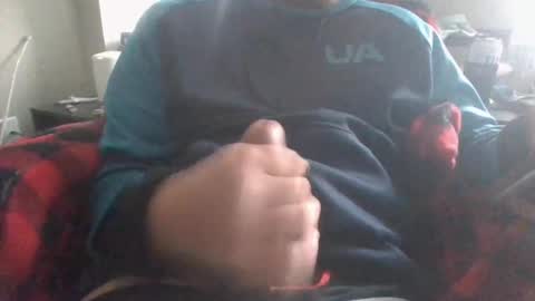 A guy online show from November 18, 2025, 6:56 pm