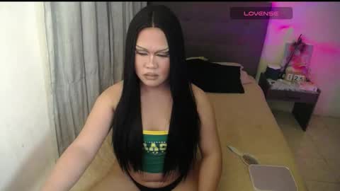 Snapshot of thatgirloctavia chatting on January 24, 2025, 9:37 pm NOEY online show from January 24, 2025, 9:37 pm