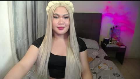 Snapshot of thatgirloctavia chatting on March 1, 2025, 7:04 pm NOEY online show from March 1, 2025, 7:04 pm