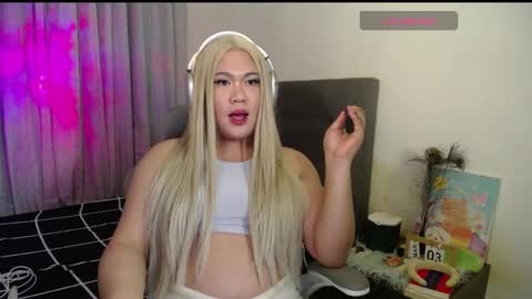 Snapshot of thatgirloctavia chatting on March 3, 2025, 6:44 pm NOEY online show from March 3, 2025, 6:44 pm