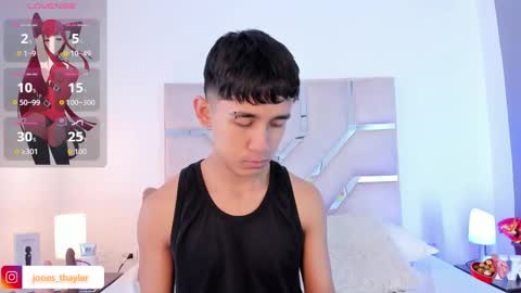 Thayler  online show from December 4, 2025, 11:19 am