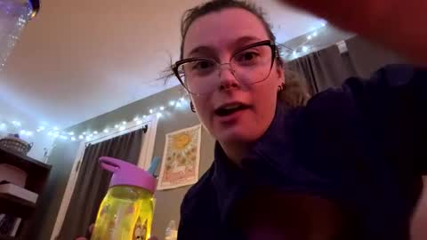 Snapshot of thcprincess97 chatting on November 9, 2025, 2:10 am Princess online show from November 9, 2025, 2:10 am