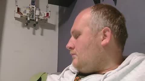 the007146368 online show from December 13, 2025, 9:31 pm