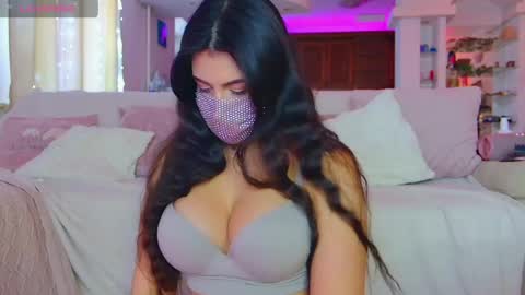Snapshot of the__sabenna chatting on May 7, 2026, 1:27 pm Madina online show from May 7, 2026, 1:27 pm