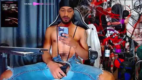 the dog lian online show from October 14, 2025, 12:50 pm