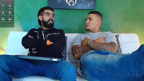 SCOTT  THEO  KAMERON  GENDERSON online show from February 17, 2026, 1:51 pm