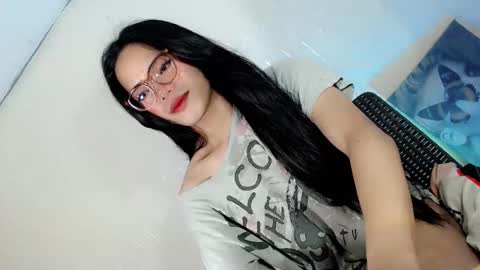 the_horny_bella online show from February 26, 2026, 6:40 pm