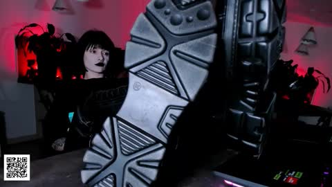 Snapshot of the_inamorata chatting on February 8, 2026, 8:56 pm Goddess Misha online show from February 8, 2026, 8:56 pm