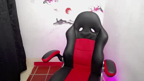 the_latin_boy02 online show from November 4, 2025, 2:16 pm