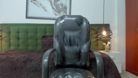   T H E    M A R K   K I N G online show from September 30, 2025, 12:54 pm