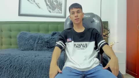   T H E    M A R K   K I N G online show from November 29, 2025, 5:49 pm