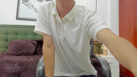   T H E    M A R K   K I N G online show from December 22, 2025, 5:21 pm