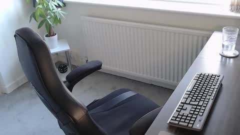 the_sensual_masturwait online show from November 23, 2025, 10:59 am