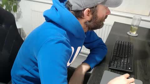 the_sensual_masturwait online show from December 21, 2025, 7:48 am