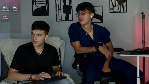 Snapshot of the_suite_boys chatting on March 18, 2026, 10:40 am Damian and Nico online show from March 18, 2026, 10:40 am