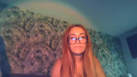 Snapshot of thealix_ chatting on May 26, 2026, 1:45 am thealix_ online show from May 26, 2026, 1:45 am