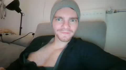 thebatguuy online show from December 14, 2024, 11:01 pm