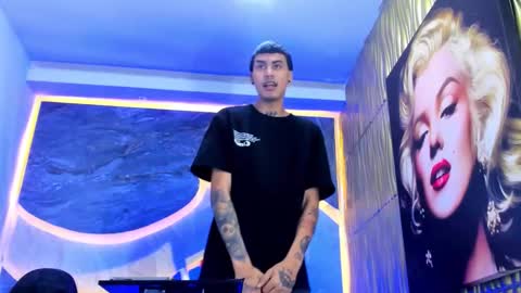 Snapshot of thebigdanni chatting on February 7, 2026, 12:31 pm DEAN AND MARY online show from February 7, 2026, 12:31 pm