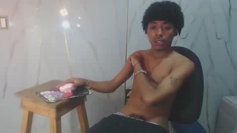 Snapshot of theblackflavor chatting on April 8, 2026, 2:44 am Flavor online show from April 8, 2026, 2:44 am