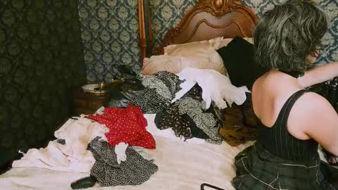 Joan online show from March 17, 2026, 9:18 pm