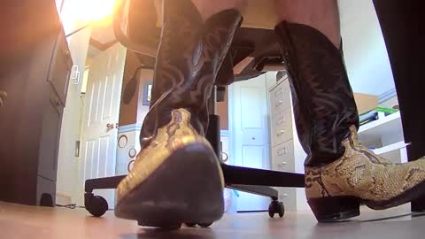 thecowboy_74 online show from September 14, 2025, 3:55 pm