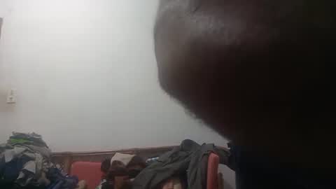 Andres  online show from February 8, 2025, 7:27 pm