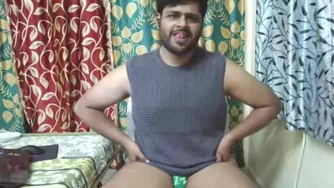thecuteboyy online show from May 22, 2026, 7:41 pm