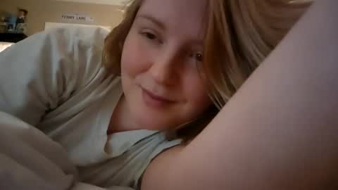 Snapshot of thedancingalien chatting on December 29, 2024, 6:38 pm Kassandra Grant online show from December 29, 2024, 6:38 pm