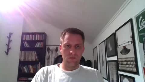 Snapshot of thedon2123 chatting on November 3, 2025, 3:57 pm thedon2123 online show from November 3, 2025, 3:57 pm