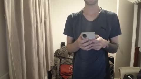 Snapshot of thee_ricky_lee chatting on February 18, 2026, 7:37 am RickyLee online show from February 18, 2026, 7:37 am