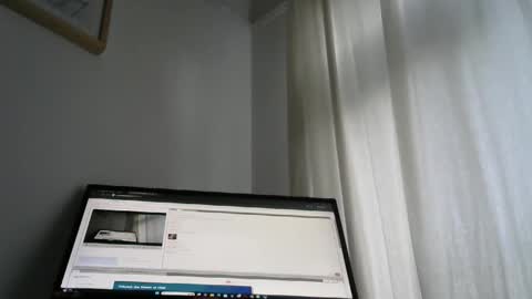 Snapshot of theericshow chatting on September 17, 2025, 6:09 pm theericshow online show from September 17, 2025, 6:09 pm