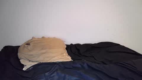 Theetwohander online show from March 11, 2025, 10:51 am